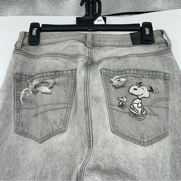 AE x Peanuts Snoopy Gray Mom Jeans – Size 6 - Picture 7 of 16